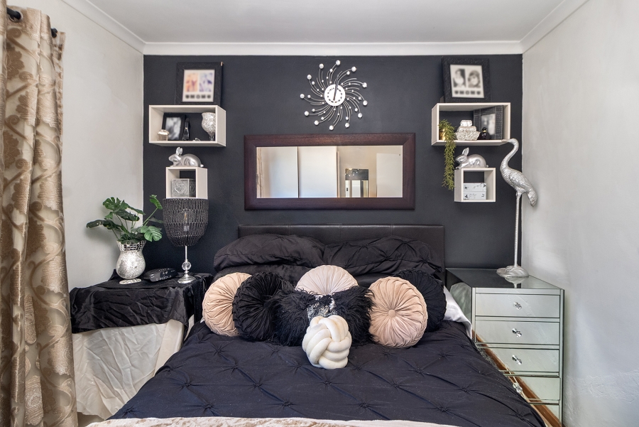 2 Bedroom Property for Sale in Parklands Western Cape